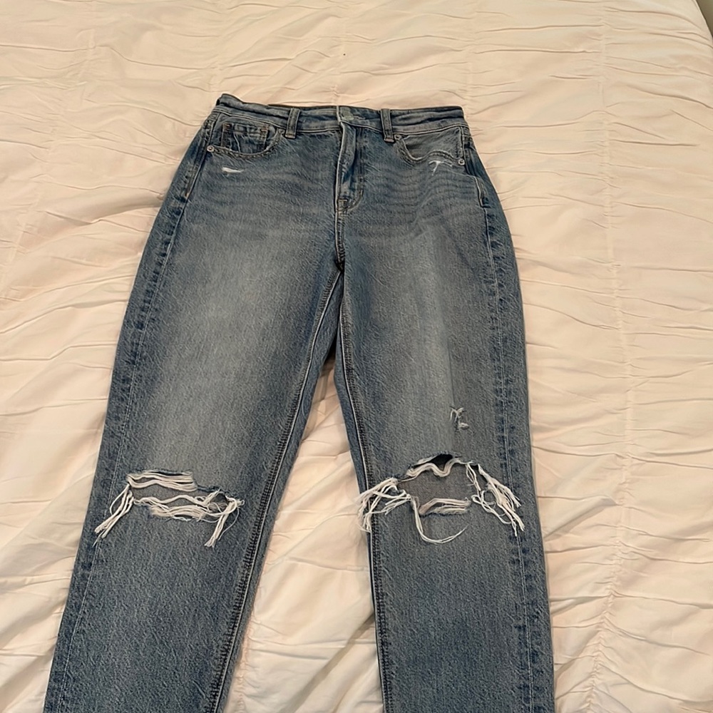 American eagle mom jeans size 0 short